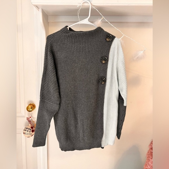 FINAL PRICE John Mark Asymmetrical Sweater - Picture 1 of 6